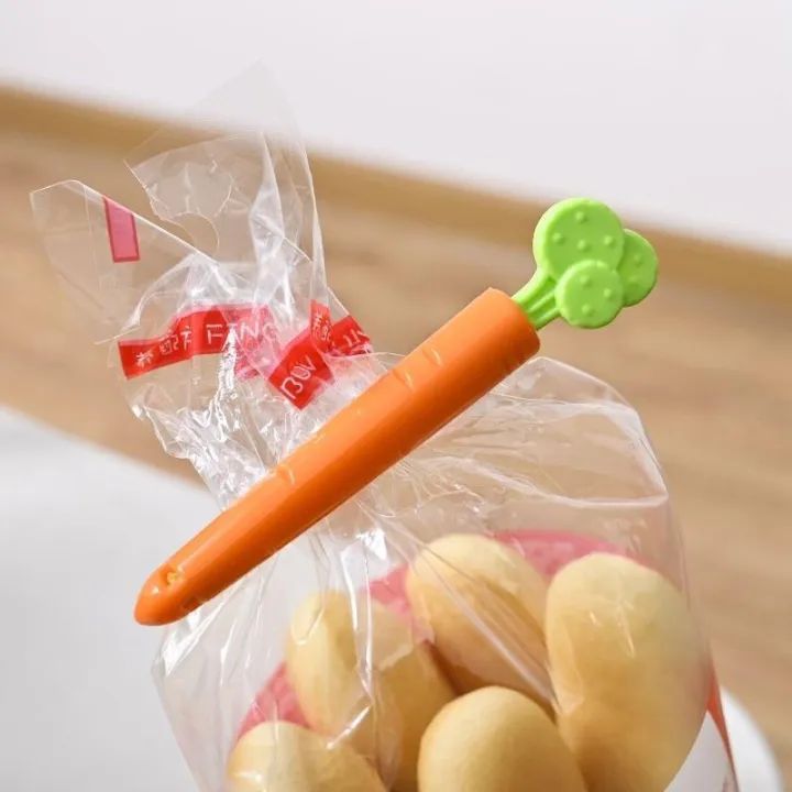 Magnetic Sealing Carrot Clips